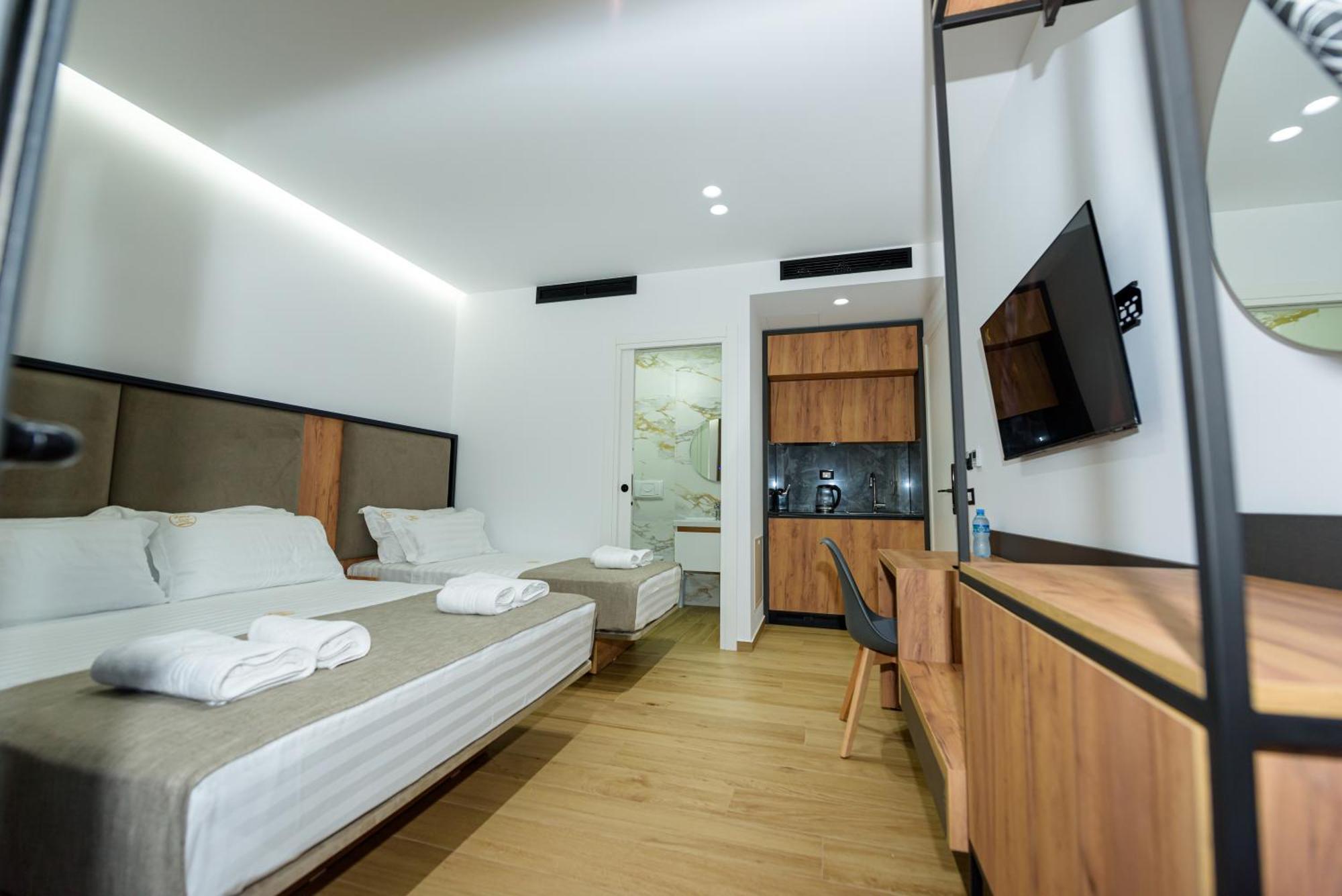 Kevin'S Aparthotel วญอเรอ ภายนอก รูปภาพ