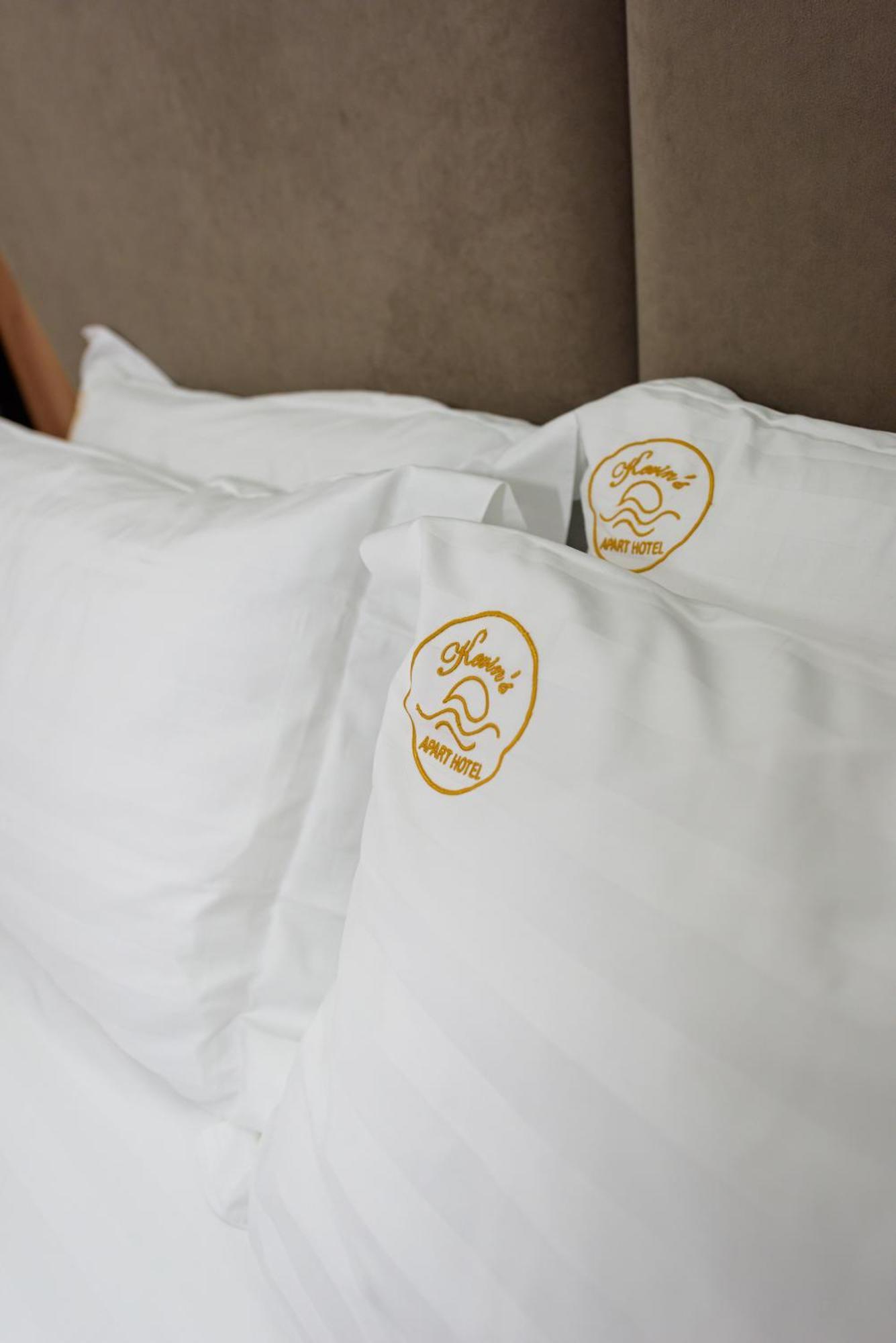 Kevin'S Aparthotel วญอเรอ ภายนอก รูปภาพ